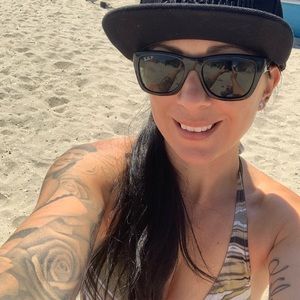 Meet your Posher, Sarah jean